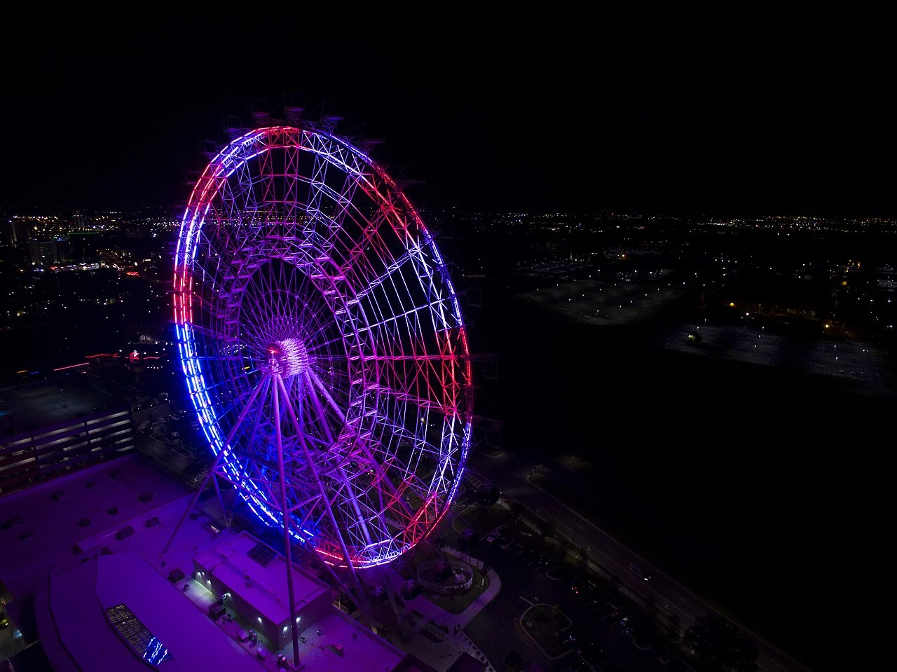 ICON Park y The Wheel